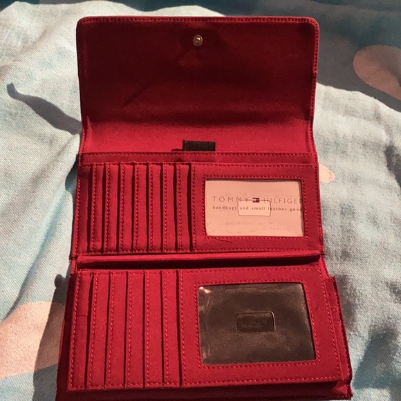 Wallet - Picture 2 of 2